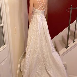 Wedding dress